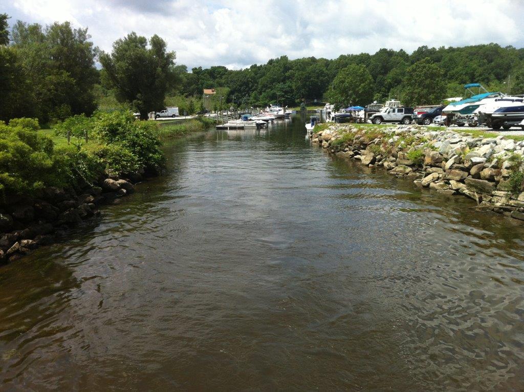 Departing Chrisholm Marina CT